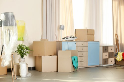 Flexible storage solutions for households and businesses in Upperclapton