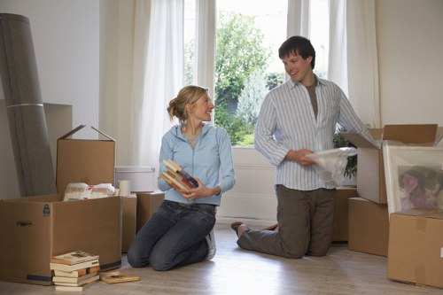Packing and labeling office items for a smooth Upperclapton office removal