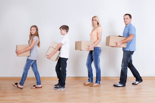 Organised storage units suitable for household and business items in Upperclapton